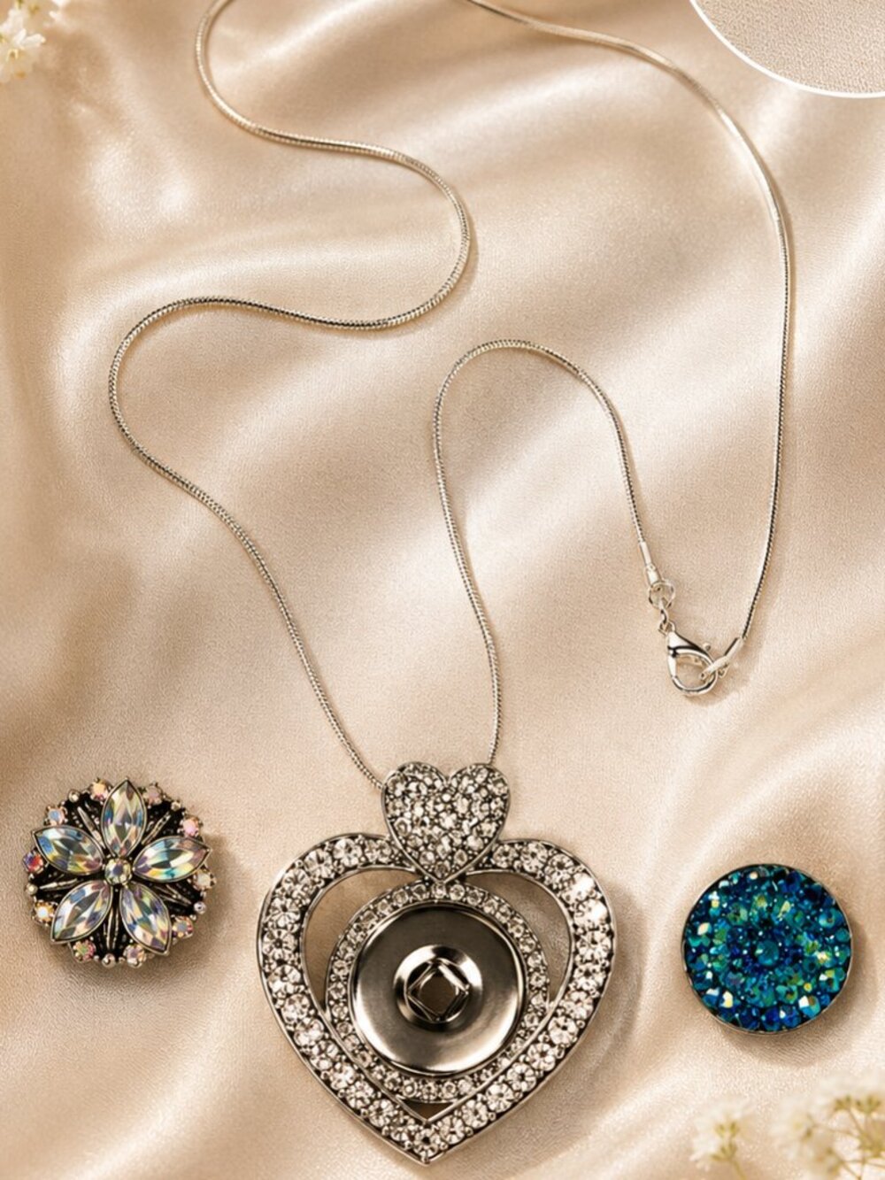 Silver Rhinestone Heart Snap Necklace Blue Resin & Floral Snaps